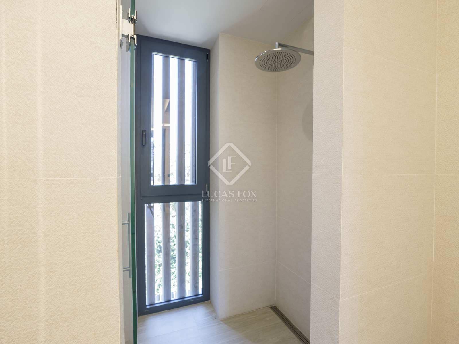 8 bedroom Villa for sale in Pucol with pool garage - € 2,500,000 (Ref: 8016473)