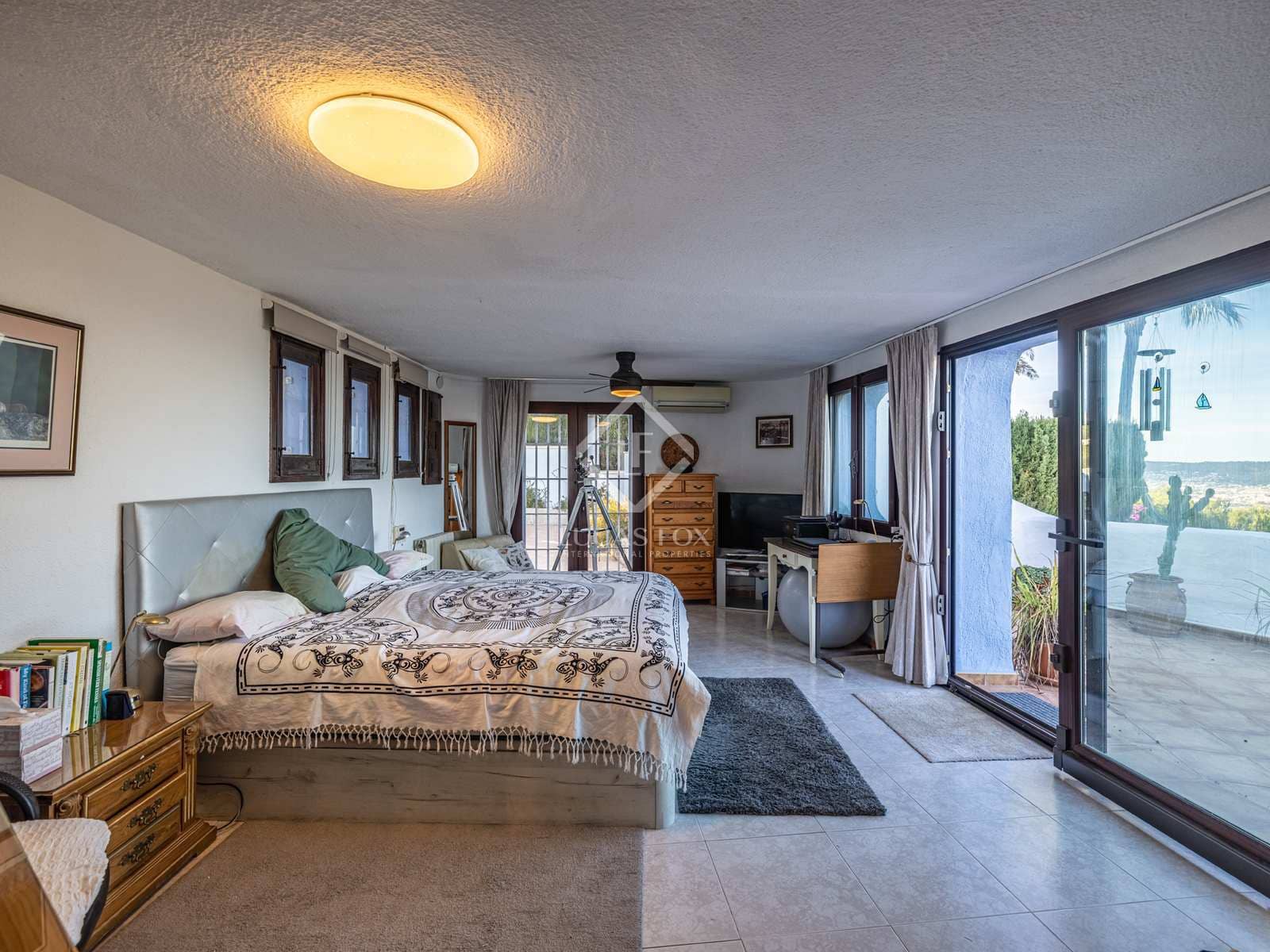 5 makuuhuone Huvila myytävänä paikassa Javea / Xabia mukana uima-altaan 
autotalli - 970 000 € (Ref: 8022648)