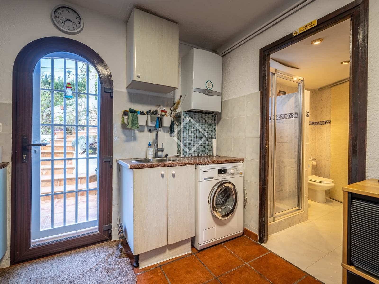 5 makuuhuone Huvila myytävänä paikassa Javea / Xabia mukana uima-altaan 
autotalli - 970 000 € (Ref: 8022648)