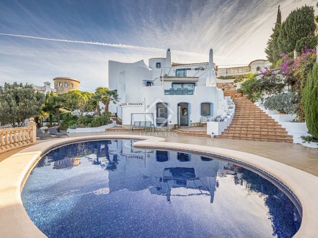 5 makuuhuone Huvila myytävänä paikassa Javea / Xàbia mukana uima-altaan 
autotalli - 970 000 € (Ref: 8022648)