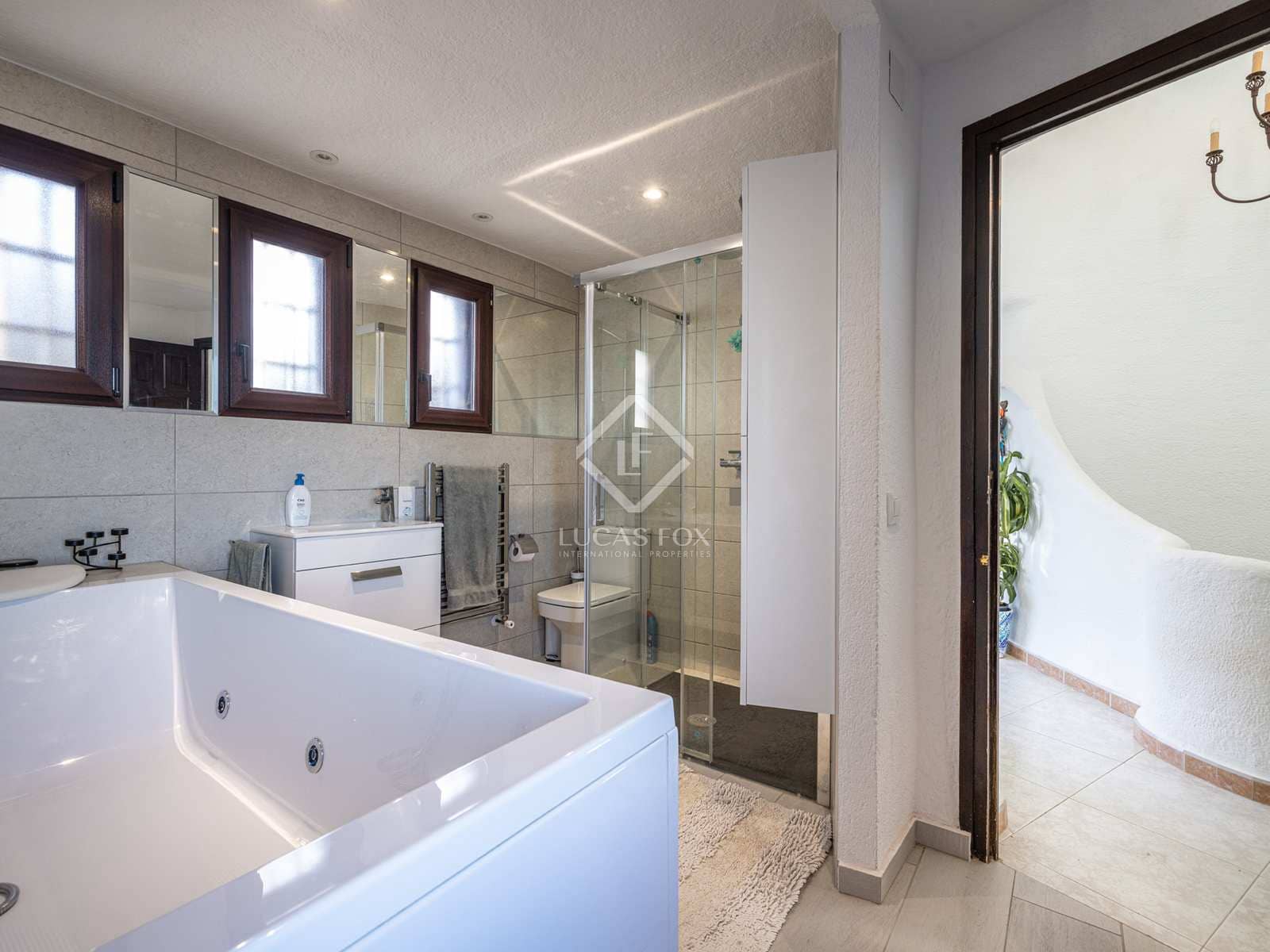 5 makuuhuone Huvila myytävänä paikassa Javea / Xabia mukana uima-altaan 
autotalli - 970 000 € (Ref: 8022648)