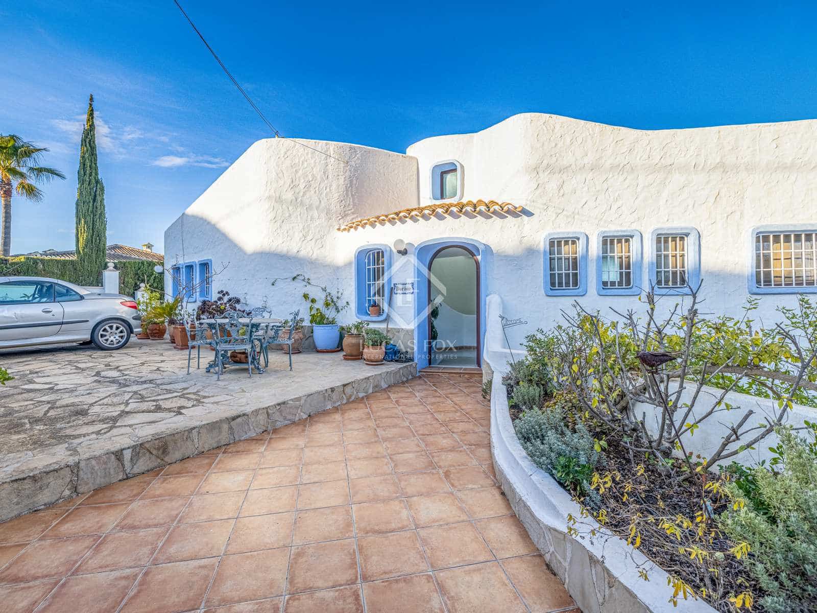 5 makuuhuone Huvila myytävänä paikassa Javea / Xabia mukana uima-altaan 
autotalli - 970 000 € (Ref: 8022648)