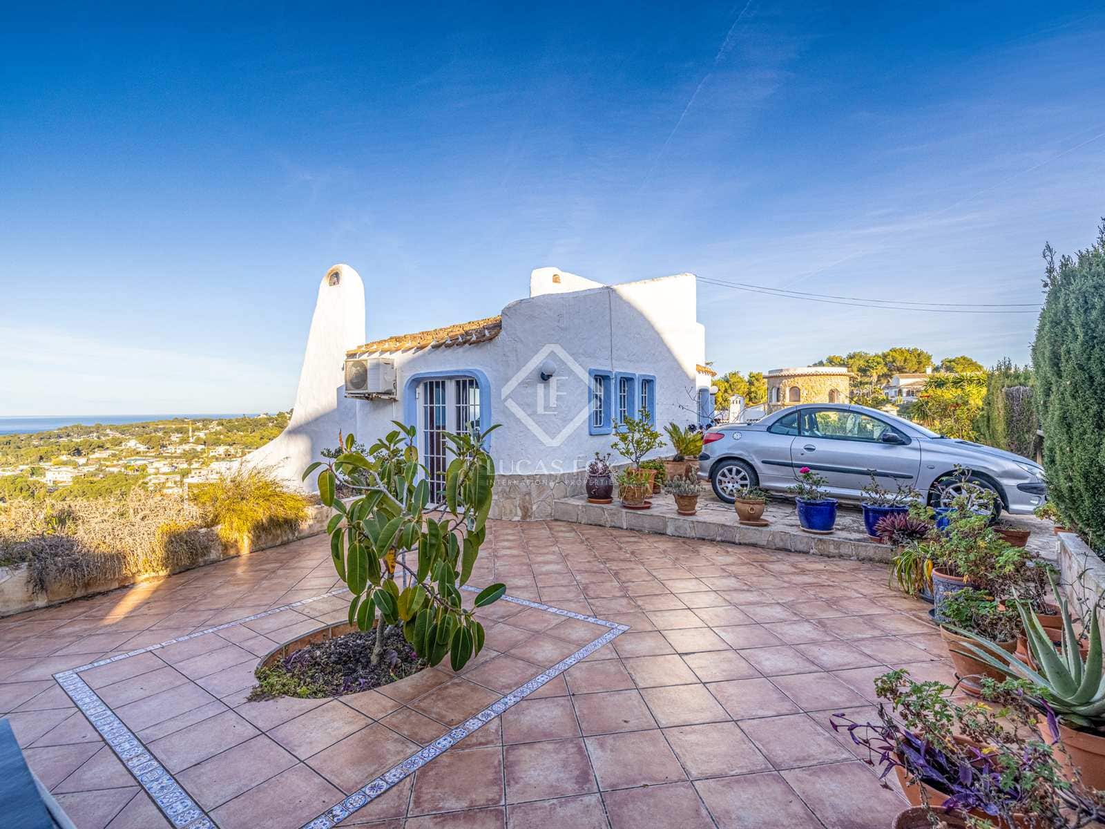 5 makuuhuone Huvila myytävänä paikassa Javea / Xabia mukana uima-altaan 
autotalli - 970 000 € (Ref: 8022648)