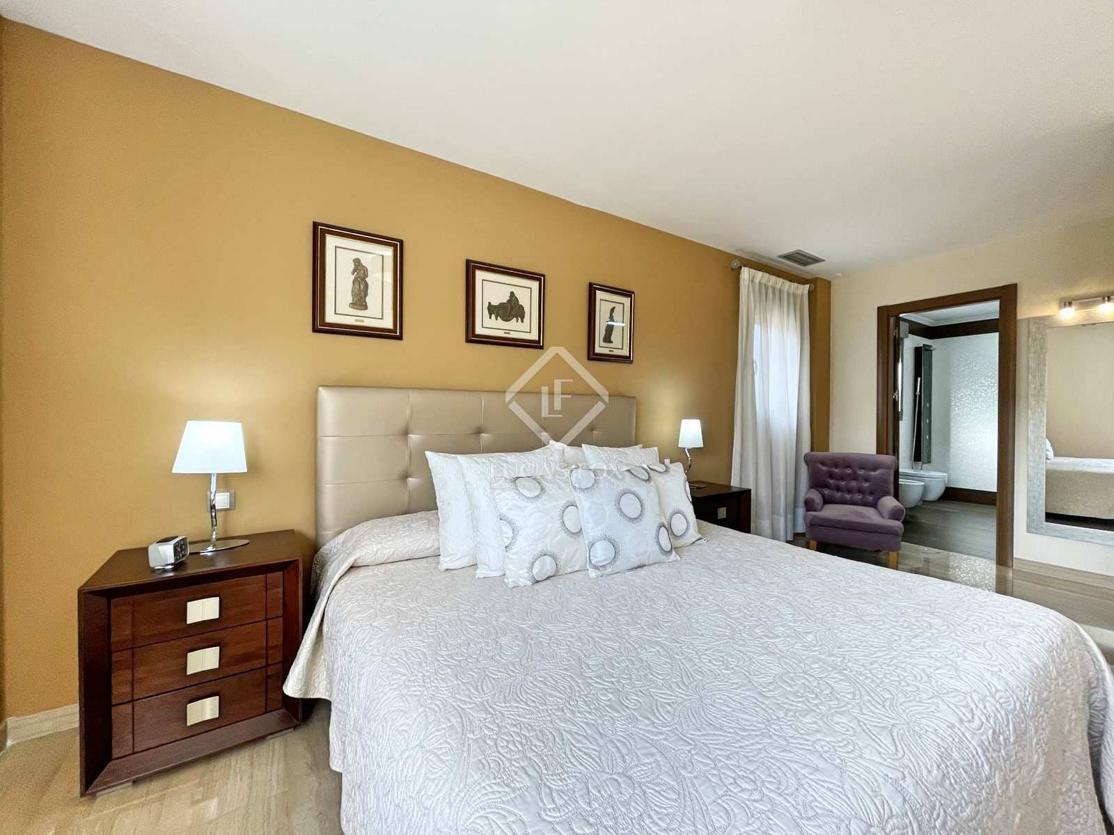 4 Zimmer Villa zu verkaufen in San Juan de Alicante / Sant Joan d'Alacant mit Pool Garage - 1.095.000 € (Ref: 8024829)