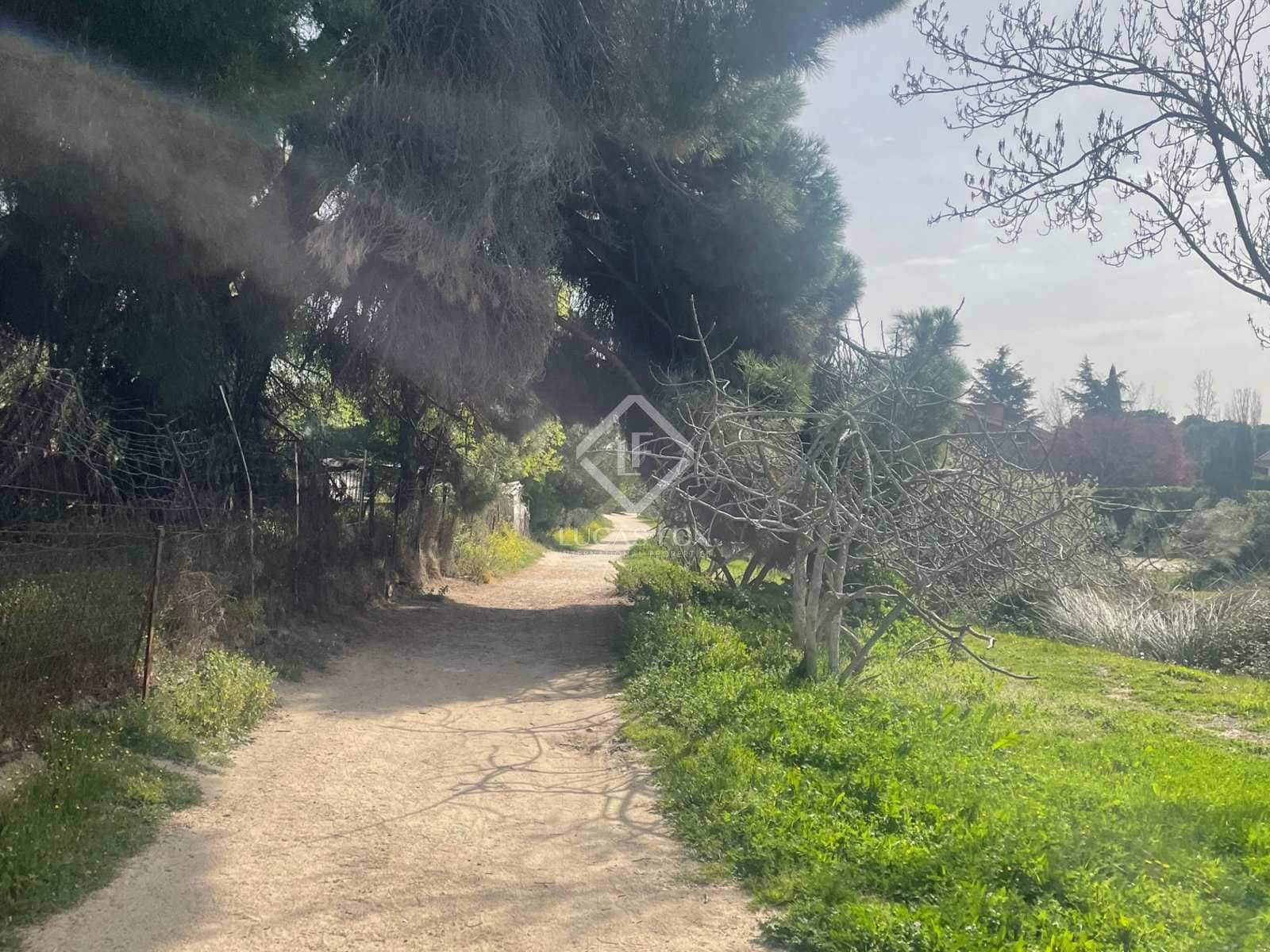 Działka budowlana na sprzedaż w Majadahonda - 1 500 000 € (Ref: 8024840)