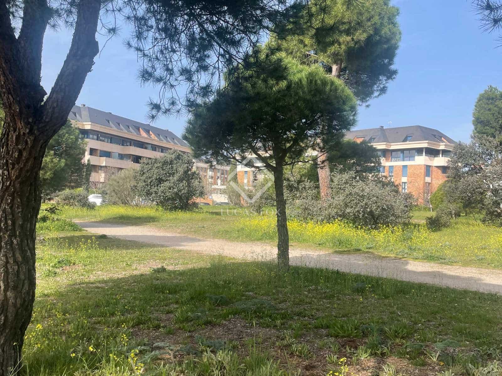 Działka budowlana na sprzedaż w Majadahonda - 1 500 000 € (Ref: 8024840)