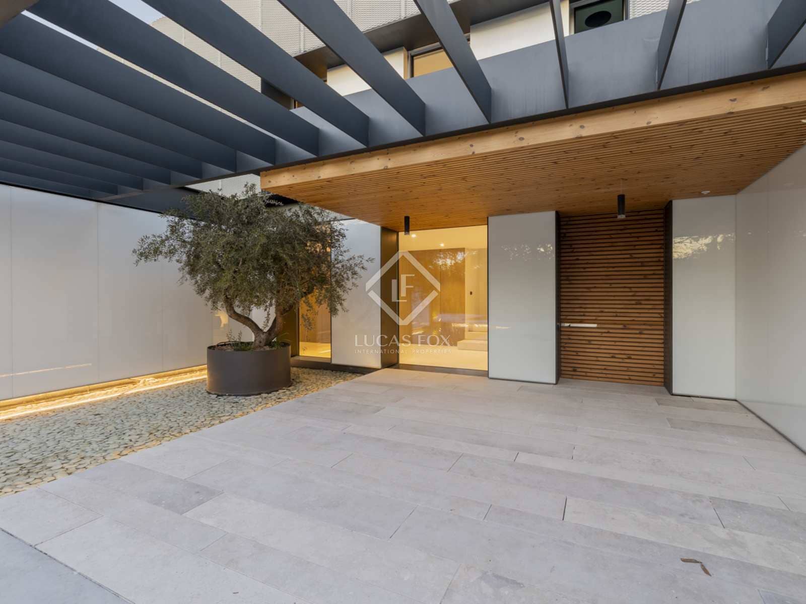 7 sovrum Villa till salu i Pozuelo de Alarcon med pool garage - 5 700 000 € (Ref: 8032403)