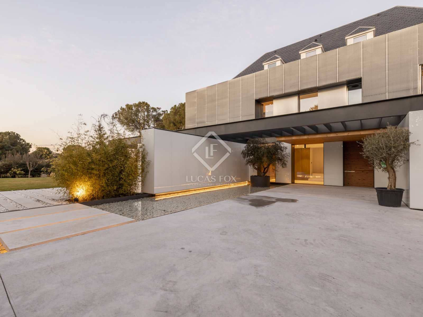 7 sovrum Villa till salu i Pozuelo de Alarcon med pool garage - 5 700 000 € (Ref: 8032403)