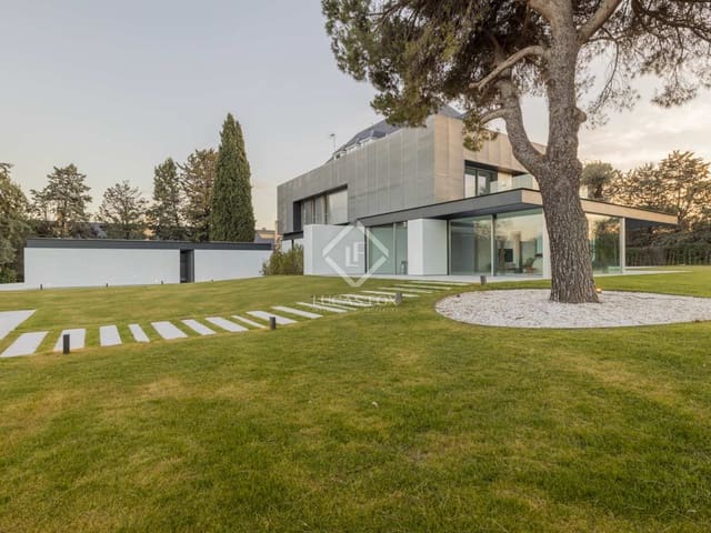7 sovrum Villa till salu i Pozuelo de Alarcón med pool garage - 5 700 000 € (Ref: 8032403)