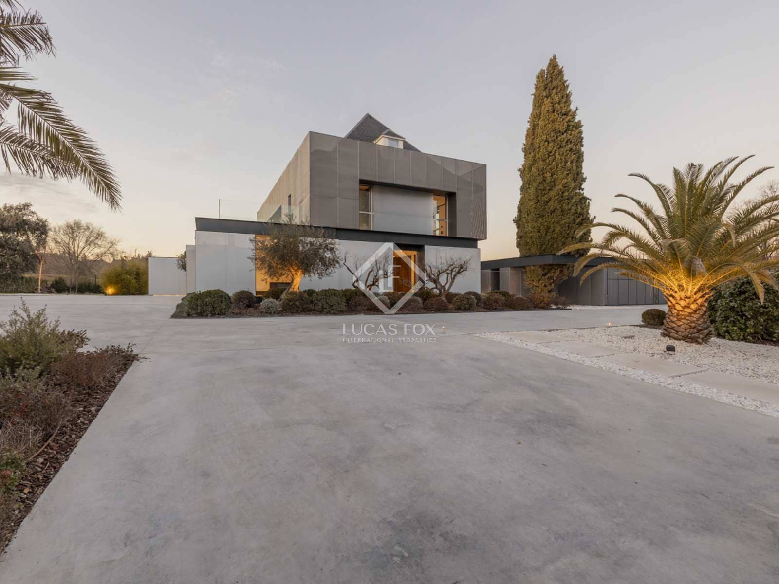 7 sovrum Villa till salu i Pozuelo de Alarcon med pool garage - 5 700 000 € (Ref: 8032403)
