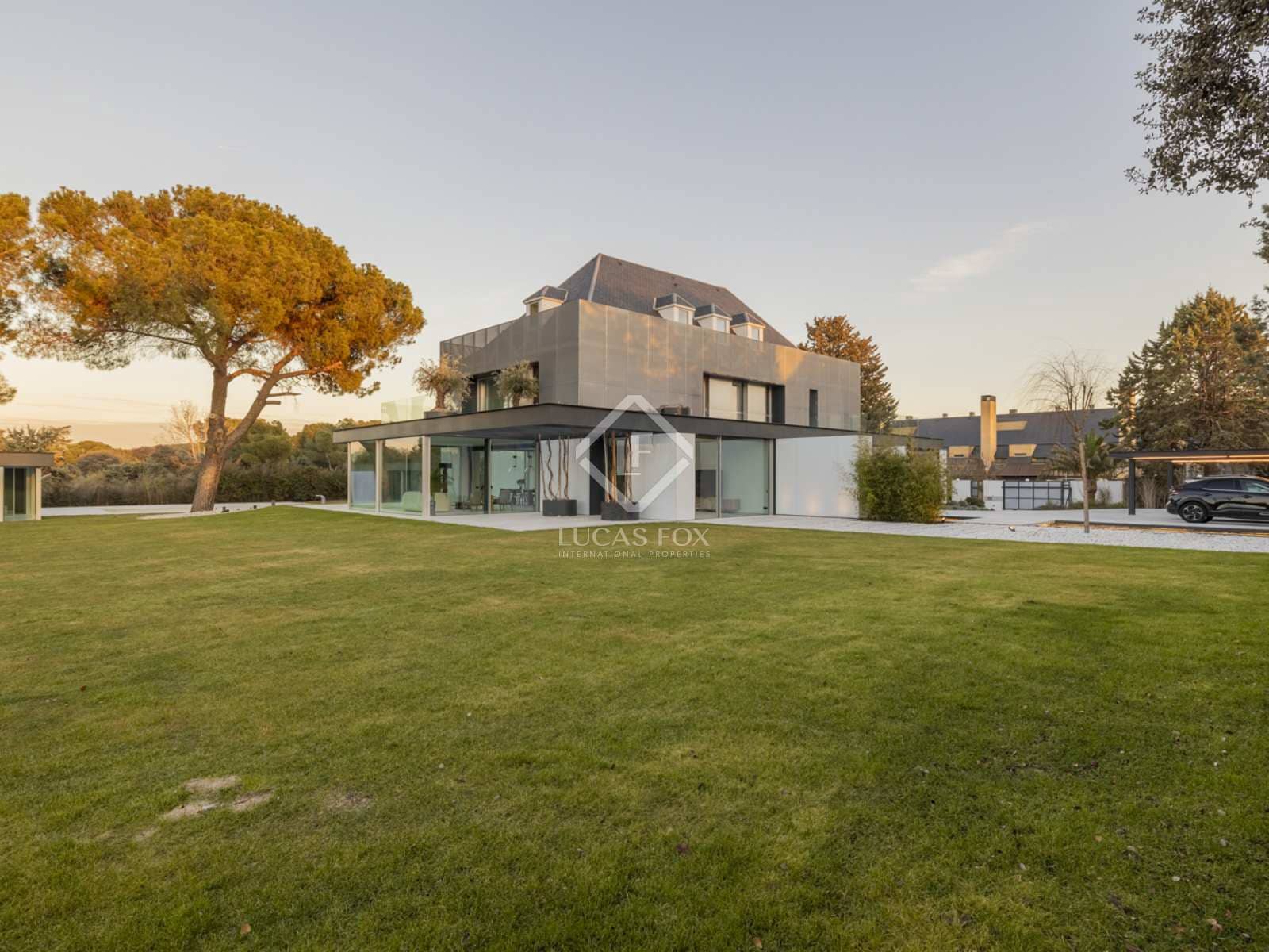 7 sovrum Villa till salu i Pozuelo de Alarcon med pool garage - 5 700 000 € (Ref: 8032403)