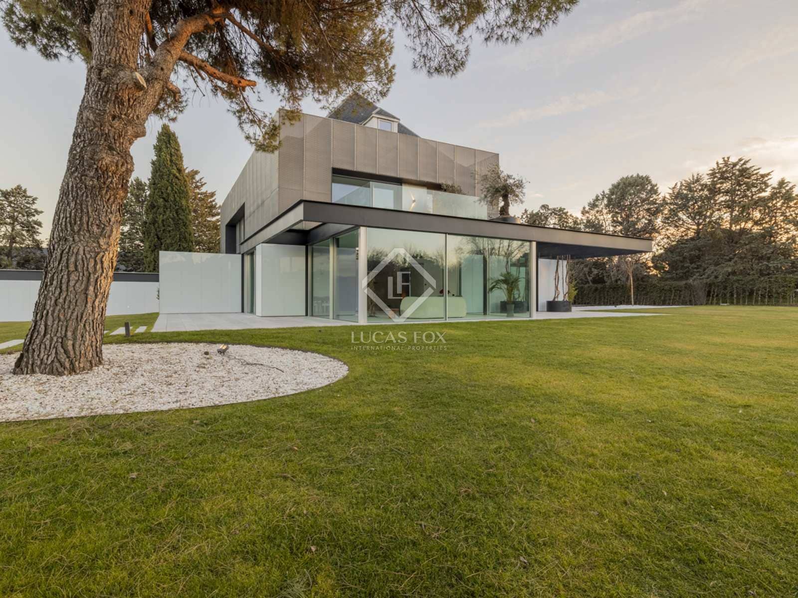 7 sovrum Villa till salu i Pozuelo de Alarcon med pool garage - 5 700 000 € (Ref: 8032403)