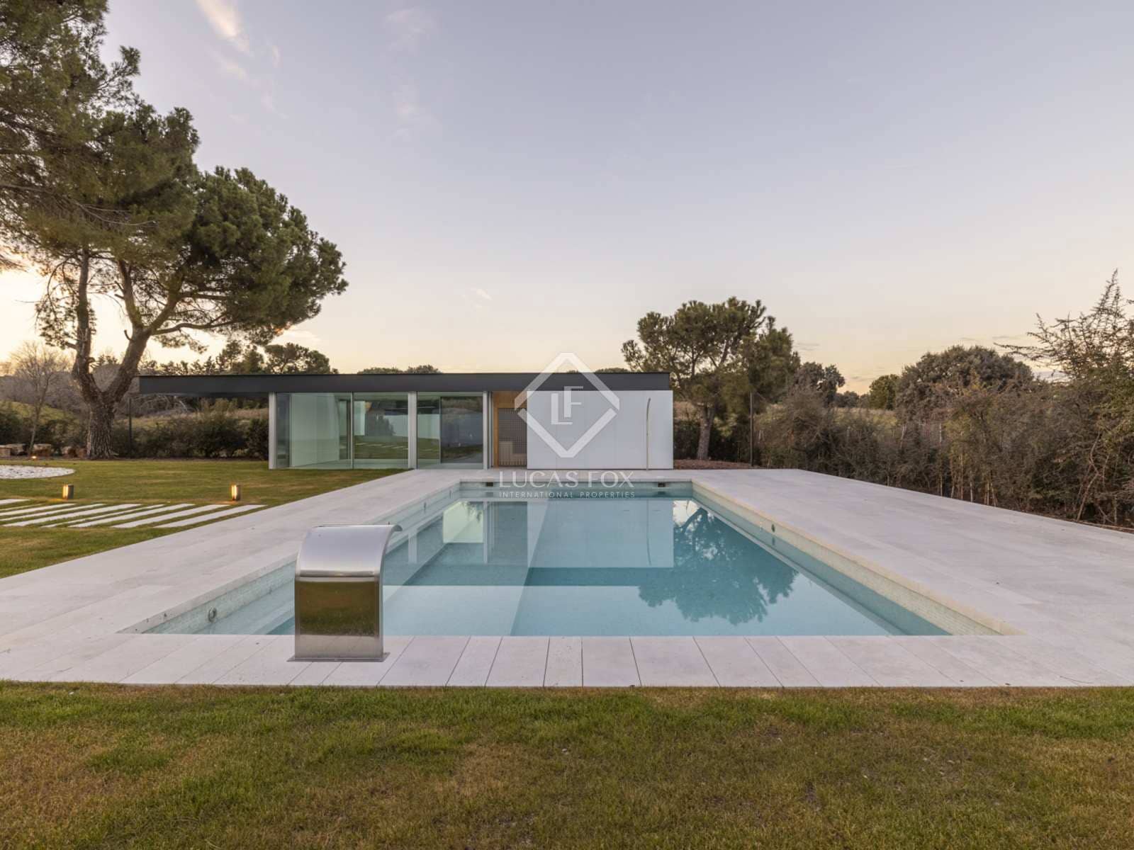 7 sovrum Villa till salu i Pozuelo de Alarcon med pool garage - 5 700 000 € (Ref: 8032403)