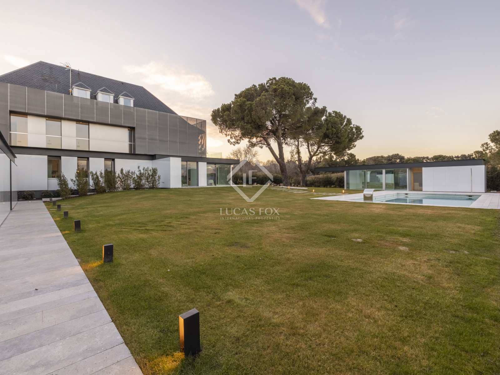 7 sovrum Villa till salu i Pozuelo de Alarcon med pool garage - 5 700 000 € (Ref: 8032403)