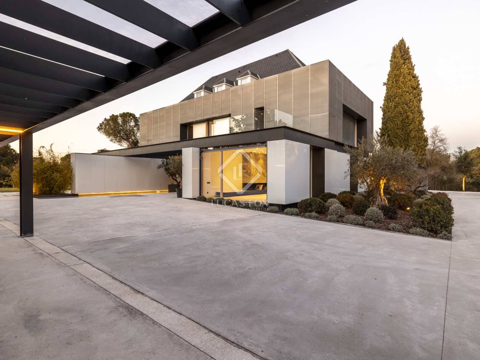 7 sovrum Villa till salu i Pozuelo de Alarcon med pool garage - 5 700 000 € (Ref: 8032403)