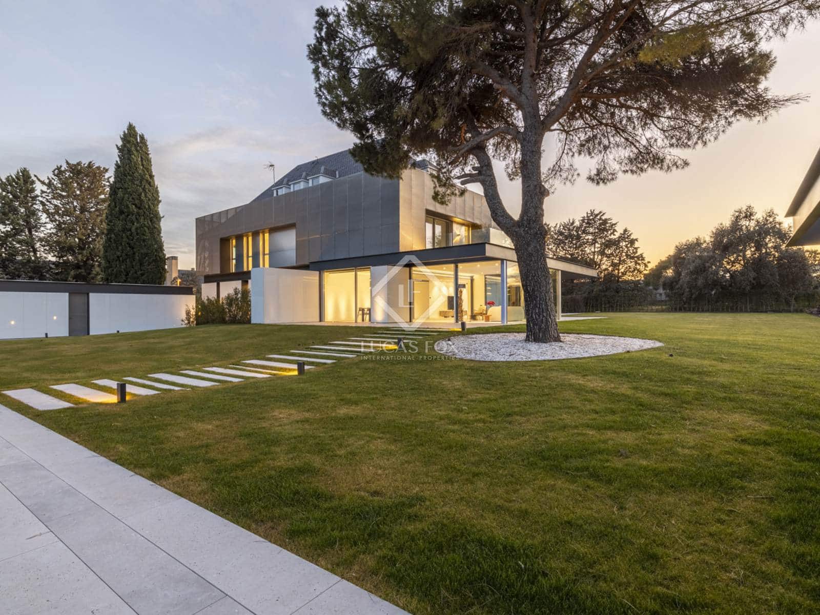 7 sovrum Villa till salu i Pozuelo de Alarcon med pool garage - 5 700 000 € (Ref: 8032403)