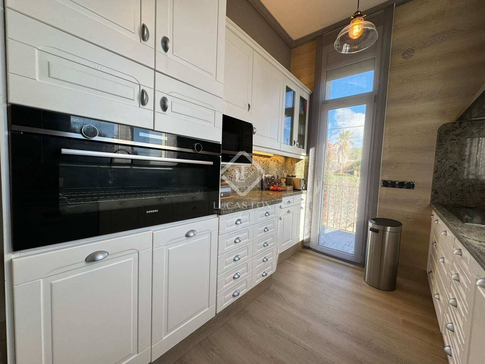 5 soveværelse Villa til salg i Matadepera med swimmingpool garage - € 1.298.000 (Ref: 8032405)