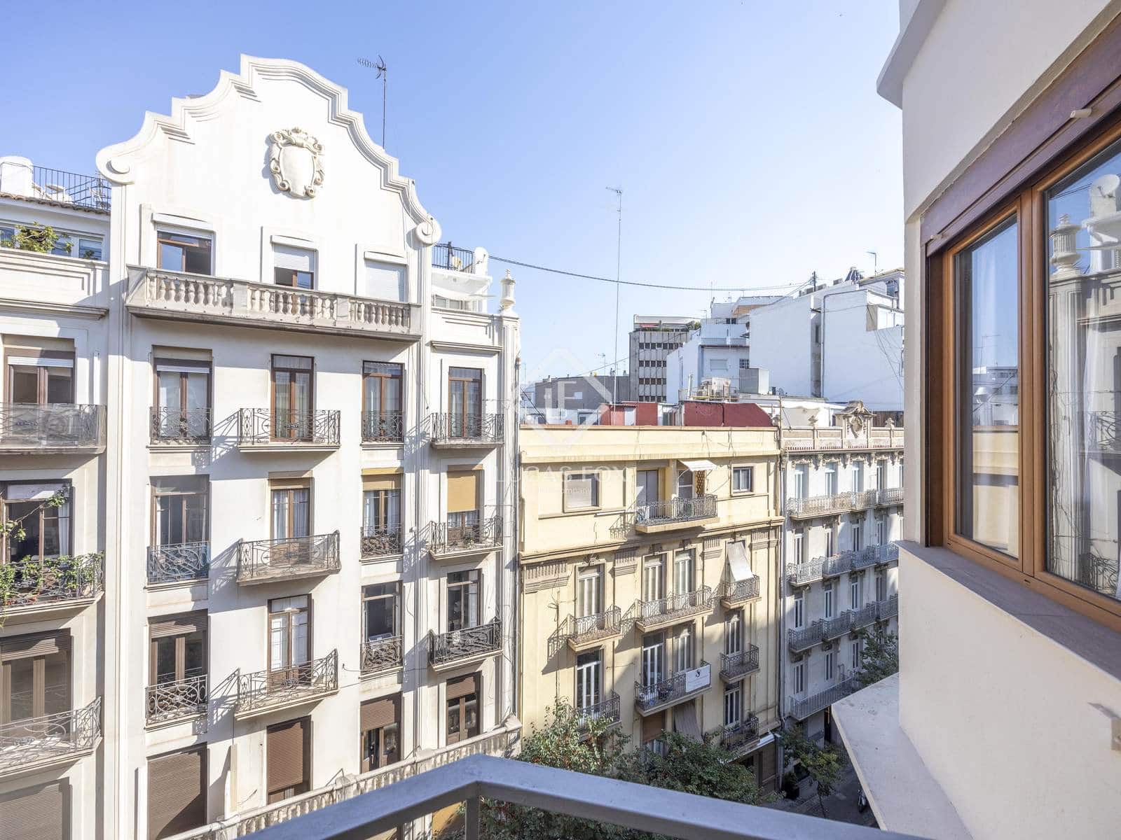 Appartement de 3 chambres à louer à Valence ville - 2 300 € (Ref: 8032407)