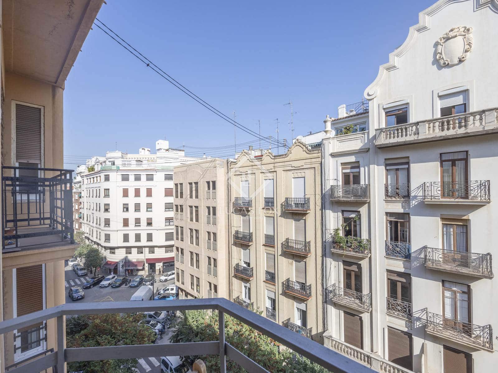 Appartement de 3 chambres à louer à Valence ville - 2 300 € (Ref: 8032407)