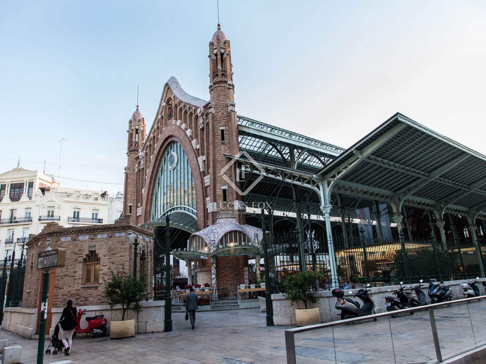 Appartement de 3 chambres à louer à Valence ville - 2 300 € (Ref: 8032407)