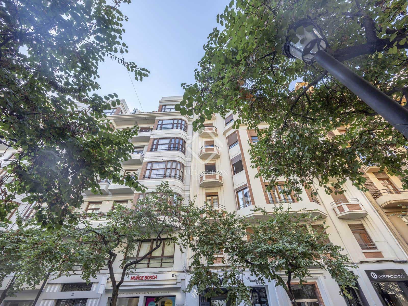 Appartement de 3 chambres à louer à Valence ville - 2 300 € (Ref: 8032407)