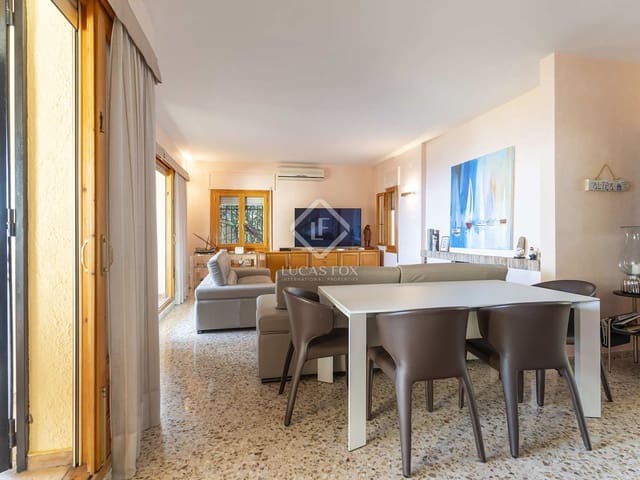 4 bedroom Villa for sale in Altea with pool garage - € 3,495,000 (Ref: 8034785)