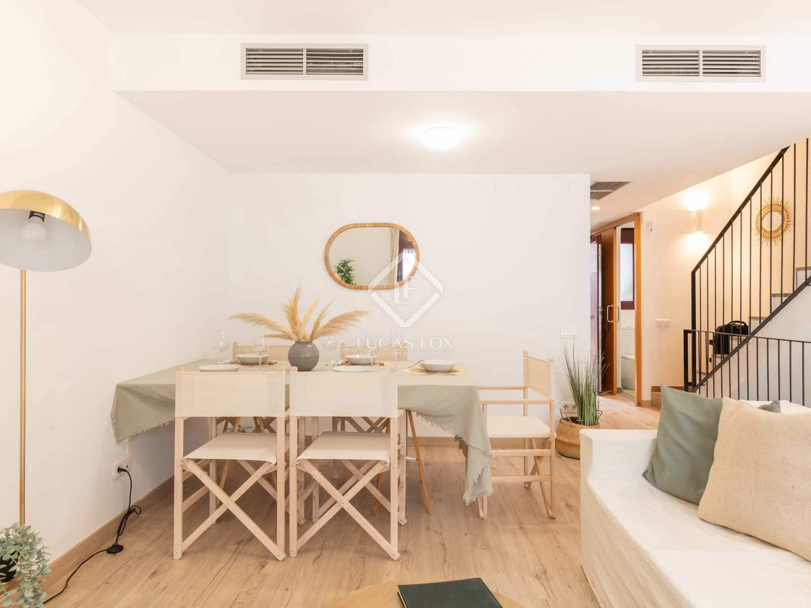 3 soveværelse Villa til salg i La Pineda med swimmingpool garage - € 940.000 (Ref: 8034794)