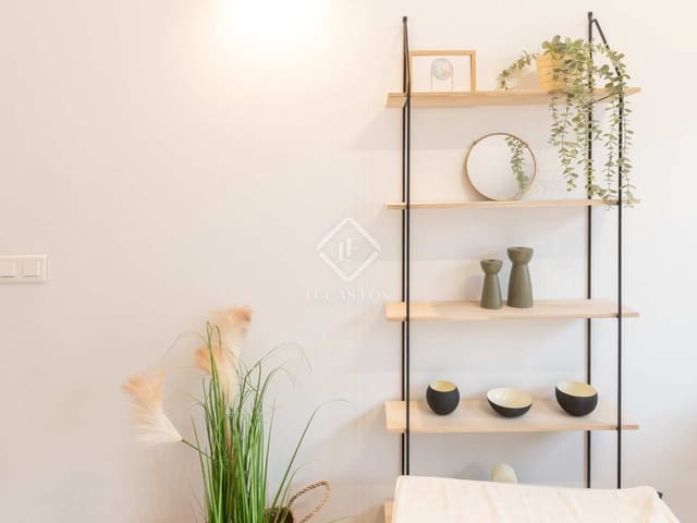 3 soverom Villa til salgs i La Pineda, Vila-seca med svømmebasseng garasje - € 940 000 (Ref: 8034794)