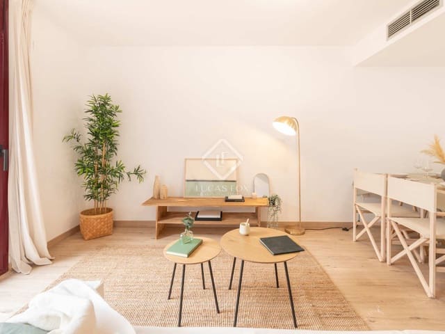 3 soverom Villa til salgs i La Pineda, Vila-seca med svømmebasseng garasje - € 940 000 (Ref: 8034794)