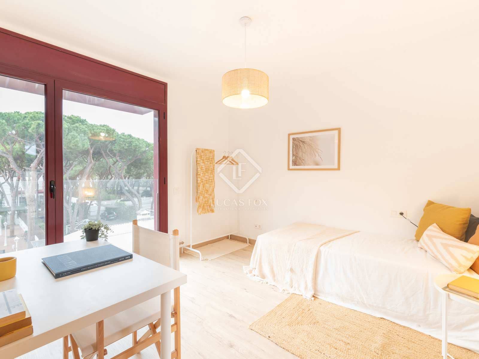 3 soveværelse Villa til salg i La Pineda med swimmingpool garage - € 940.000 (Ref: 8034794)