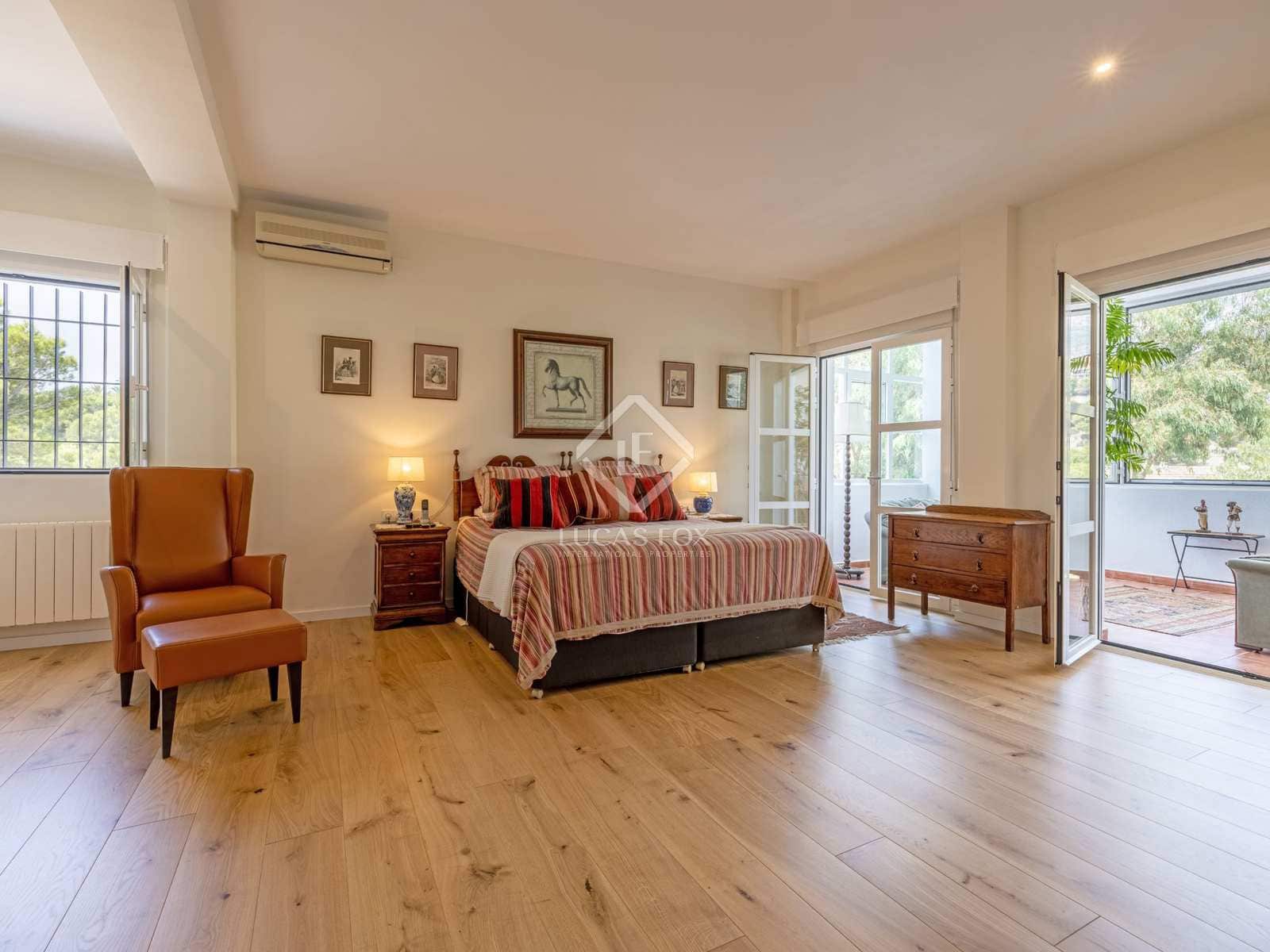 4 sypialnia Willa na sprzedaż w Altea z garażem - 1 295 000 € (Ref: 8038937)