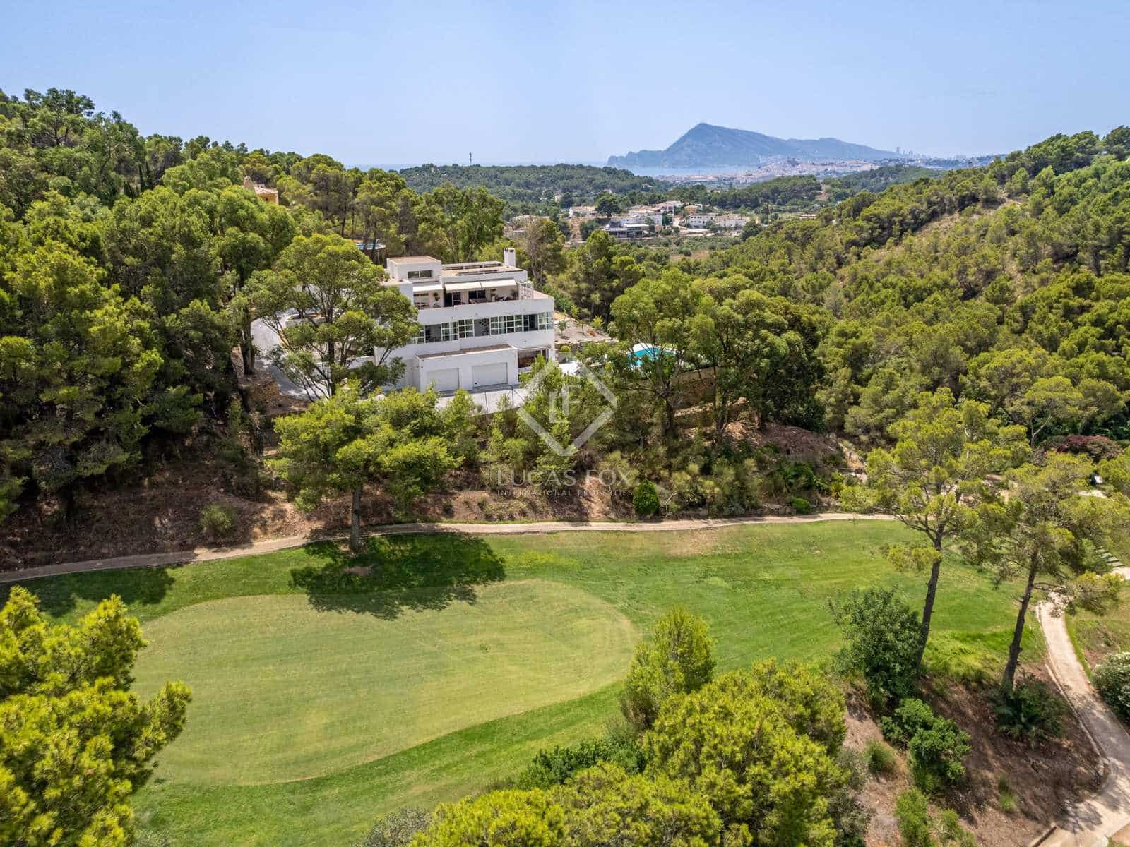 4 sypialnia Willa na sprzedaż w Altea z garażem - 1 295 000 € (Ref: 8038937)