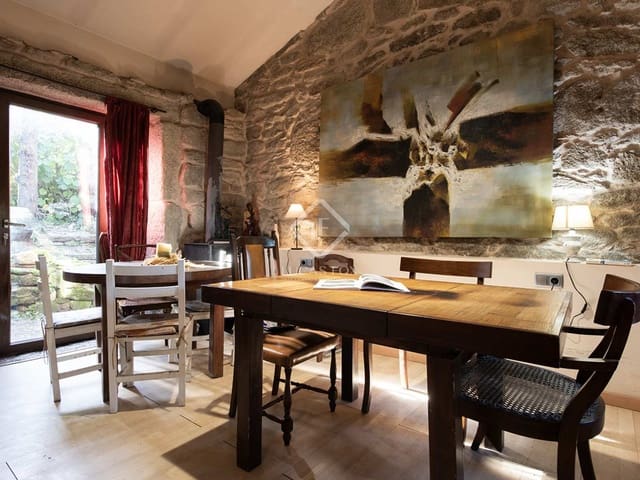 5 soveværelse Villa til salg i Gondomar med garage - € 475.000 (Ref: 8038969)