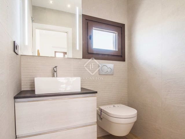 5 soveværelse Villa til salg i Finestrat med swimmingpool garage - € 819.900 (Ref: 8045979)