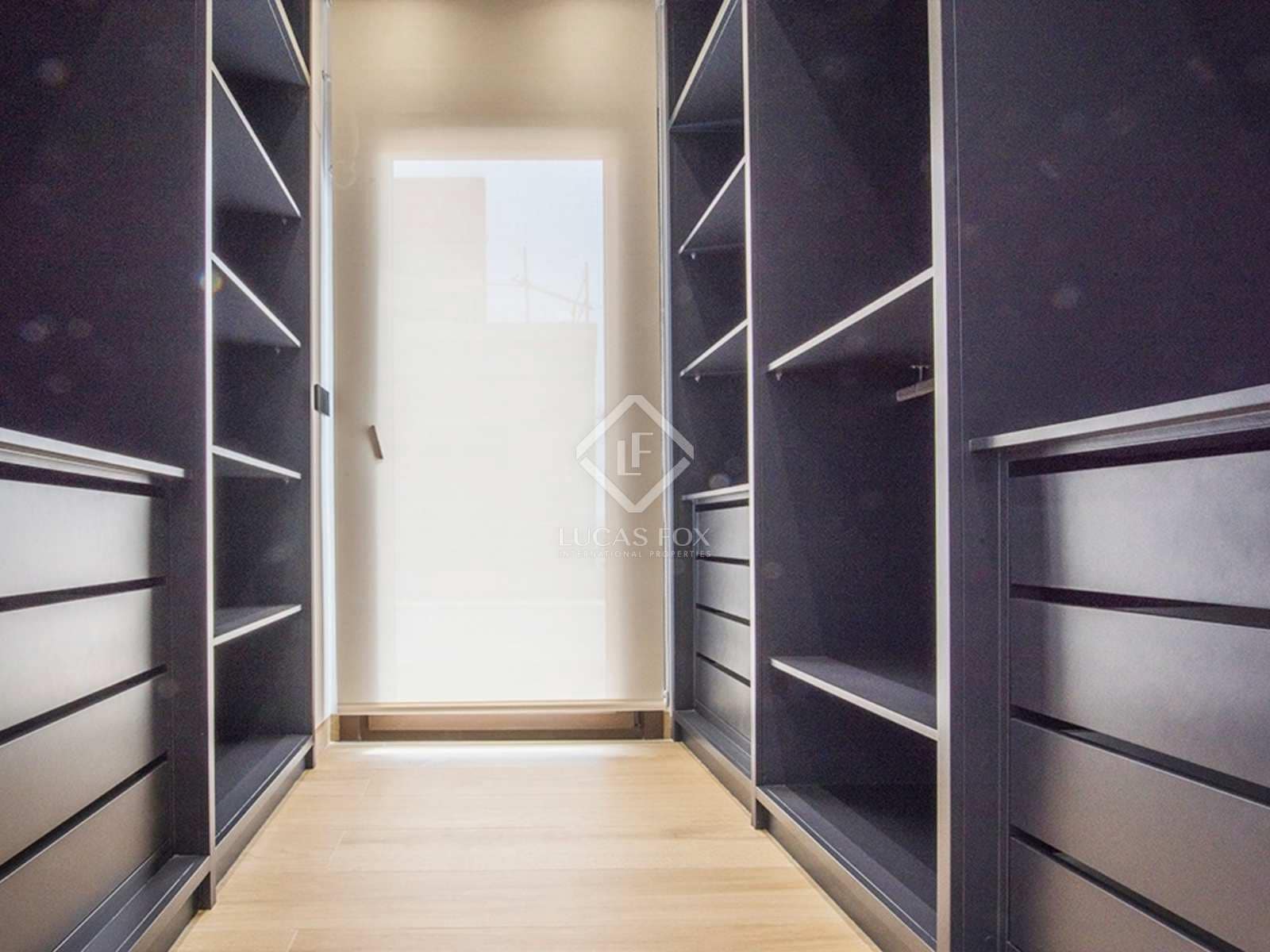 5 soveværelse Villa til salg i Finestrat med swimmingpool garage - € 819.900 (Ref: 8045979)