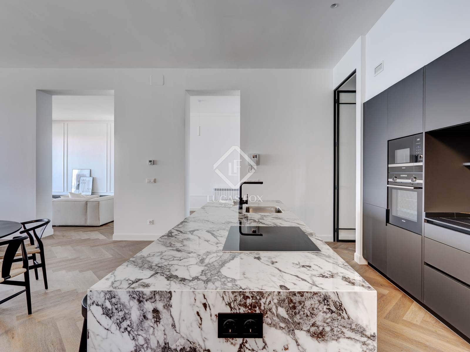 4 sovrum Lägenhet till salu i Donostia-San Sebastian med garage - 3 590 000 € (Ref: 8045991)