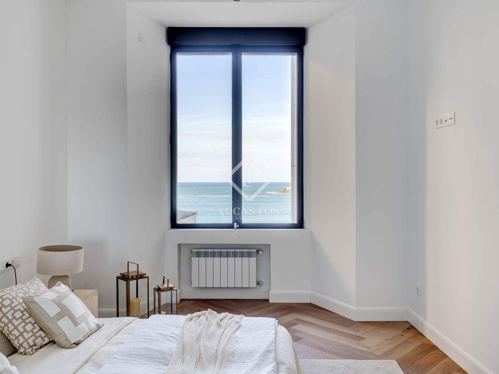 4 sovrum Lägenhet till salu i Donostia-San Sebastian med garage - 3 590 000 € (Ref: 8045991)