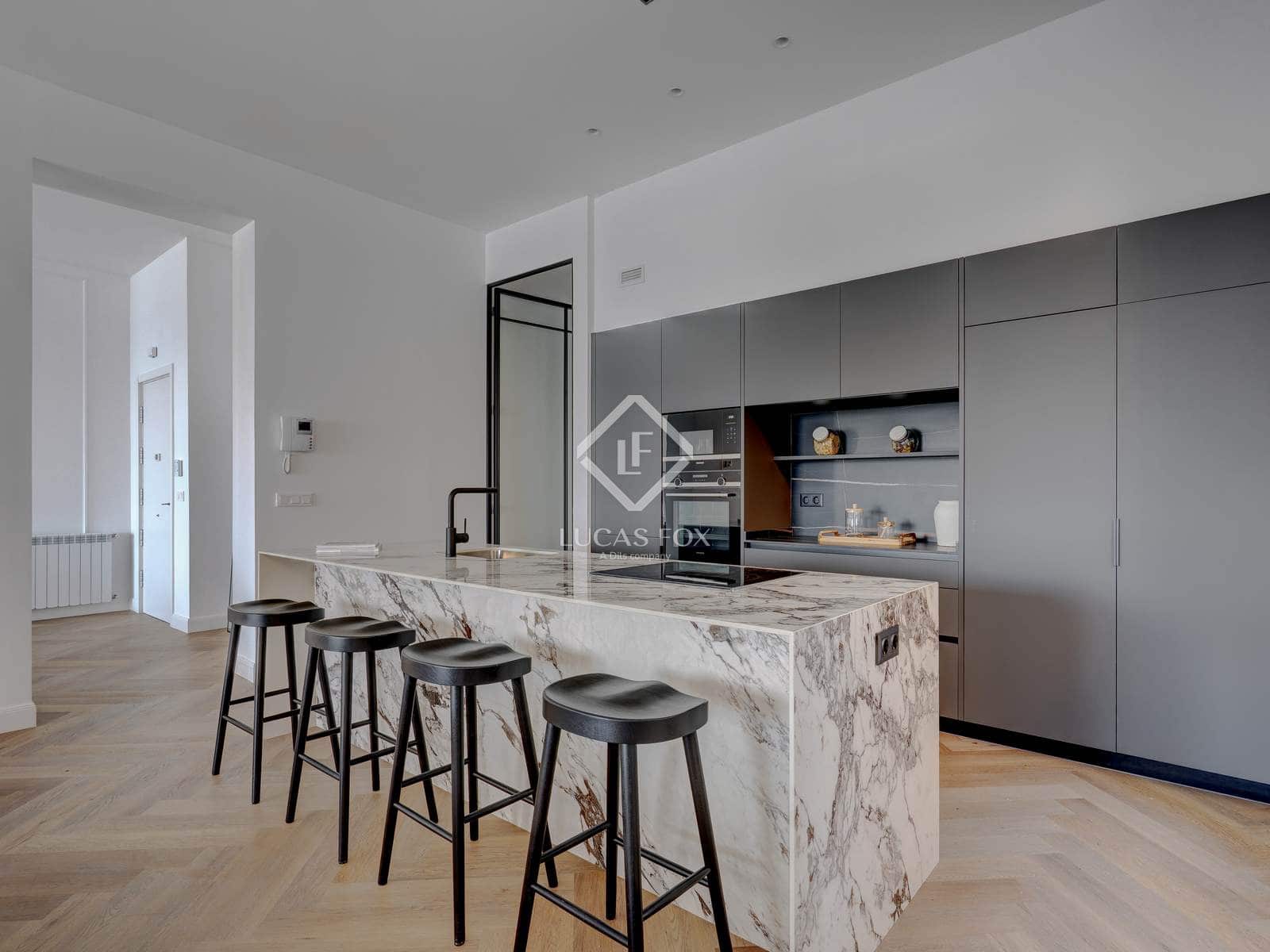 4 sovrum Lägenhet till salu i Donostia-San Sebastian med garage - 3 590 000 € (Ref: 8045991)