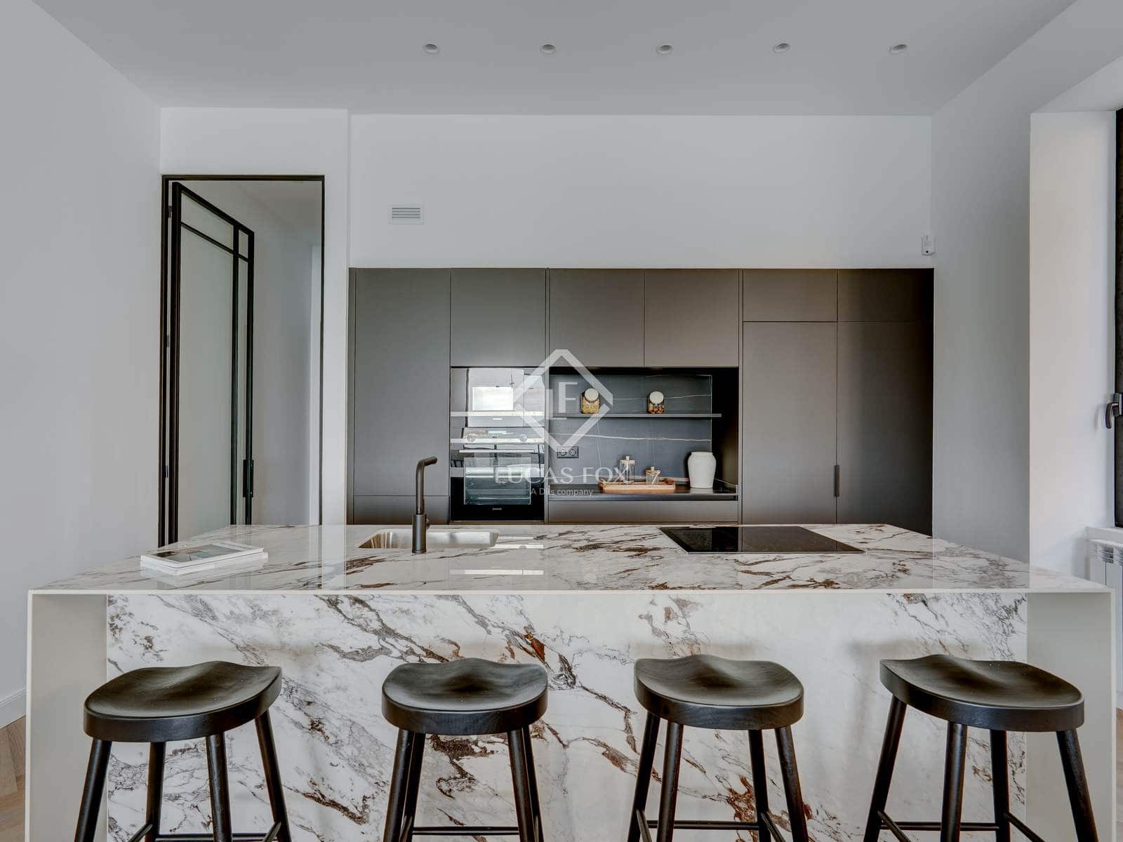 4 sovrum Lägenhet till salu i Donostia-San Sebastian med garage - 3 590 000 € (Ref: 8045991)