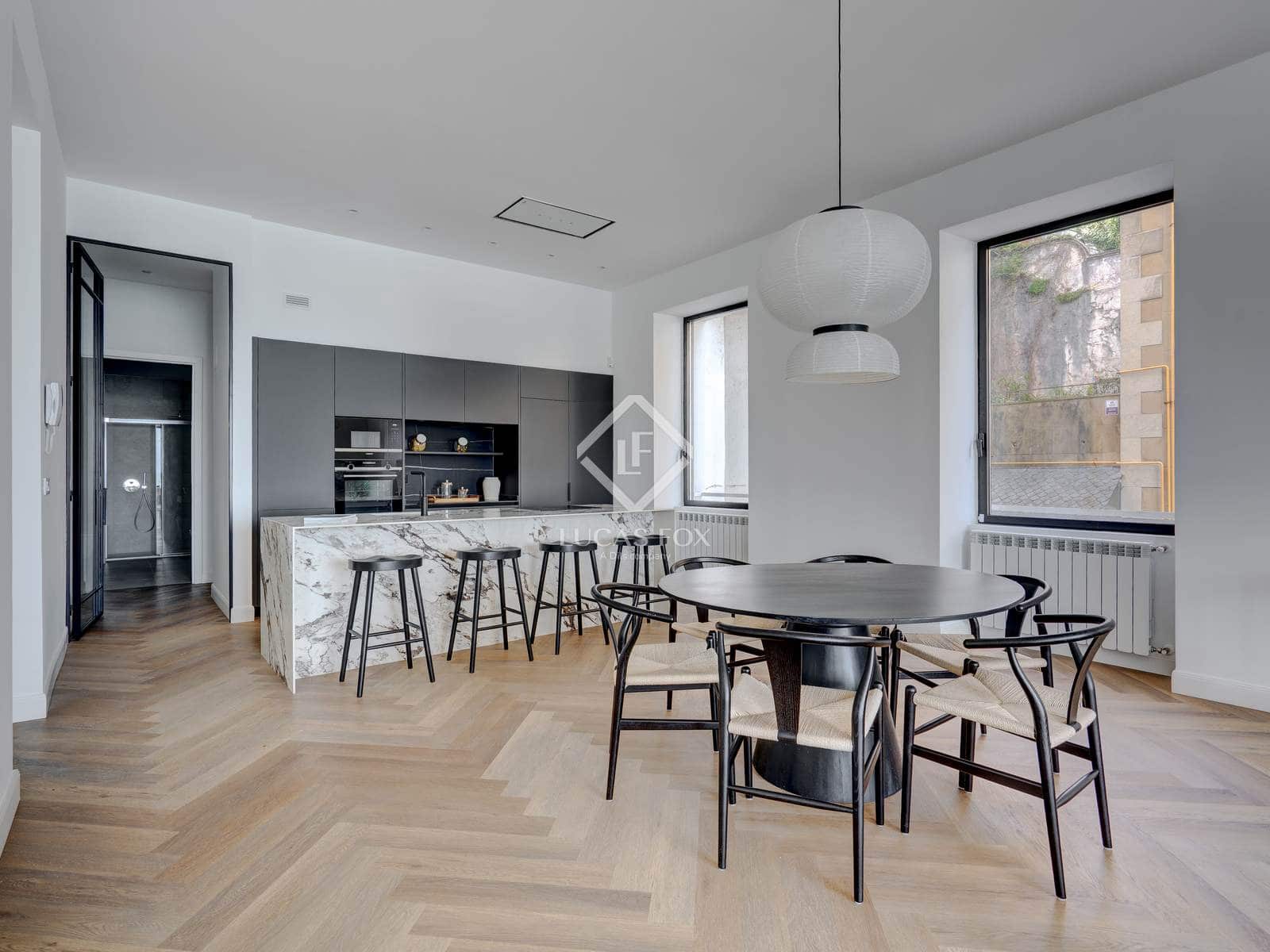 4 sovrum Lägenhet till salu i Donostia-San Sebastian med garage - 3 590 000 € (Ref: 8045991)