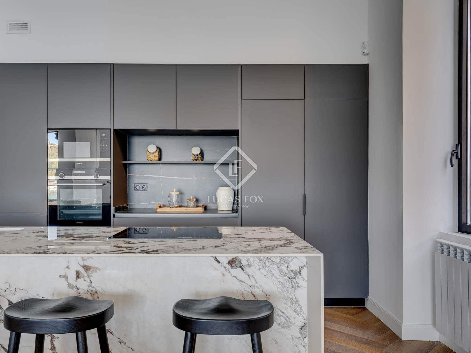 4 sovrum Lägenhet till salu i Donostia-San Sebastian med garage - 3 590 000 € (Ref: 8045991)