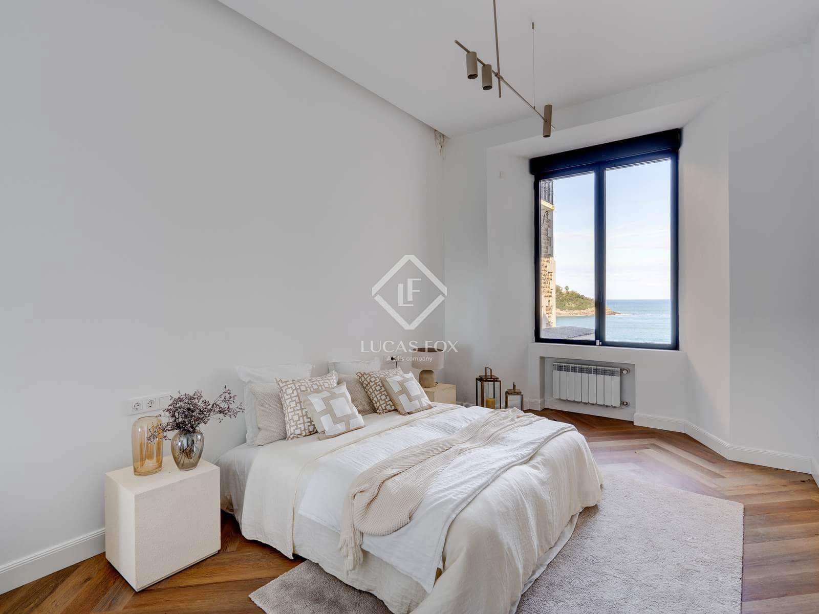 4 sovrum Lägenhet till salu i Donostia-San Sebastian med garage - 3 590 000 € (Ref: 8045991)