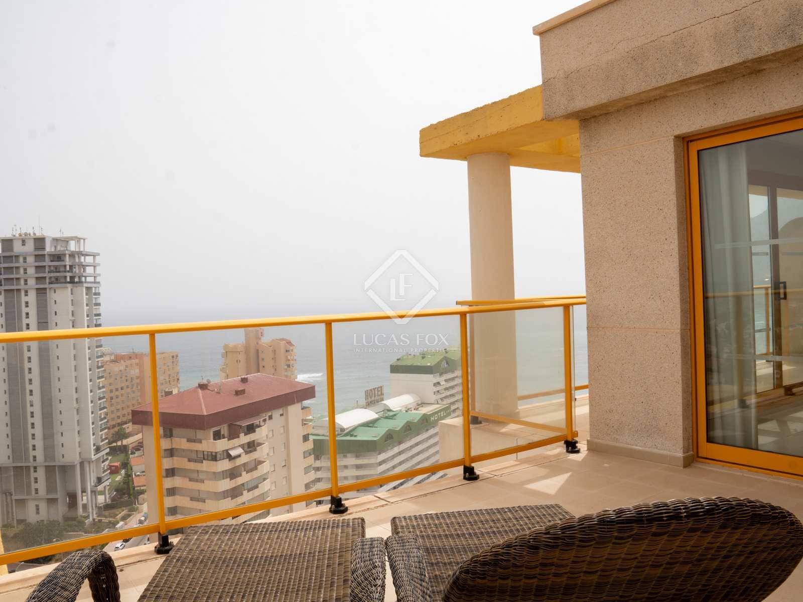 3 chambre Penthouse à vendre à Calpe / Calp avec piscine garage - 799 000 € (Ref: 8052153)