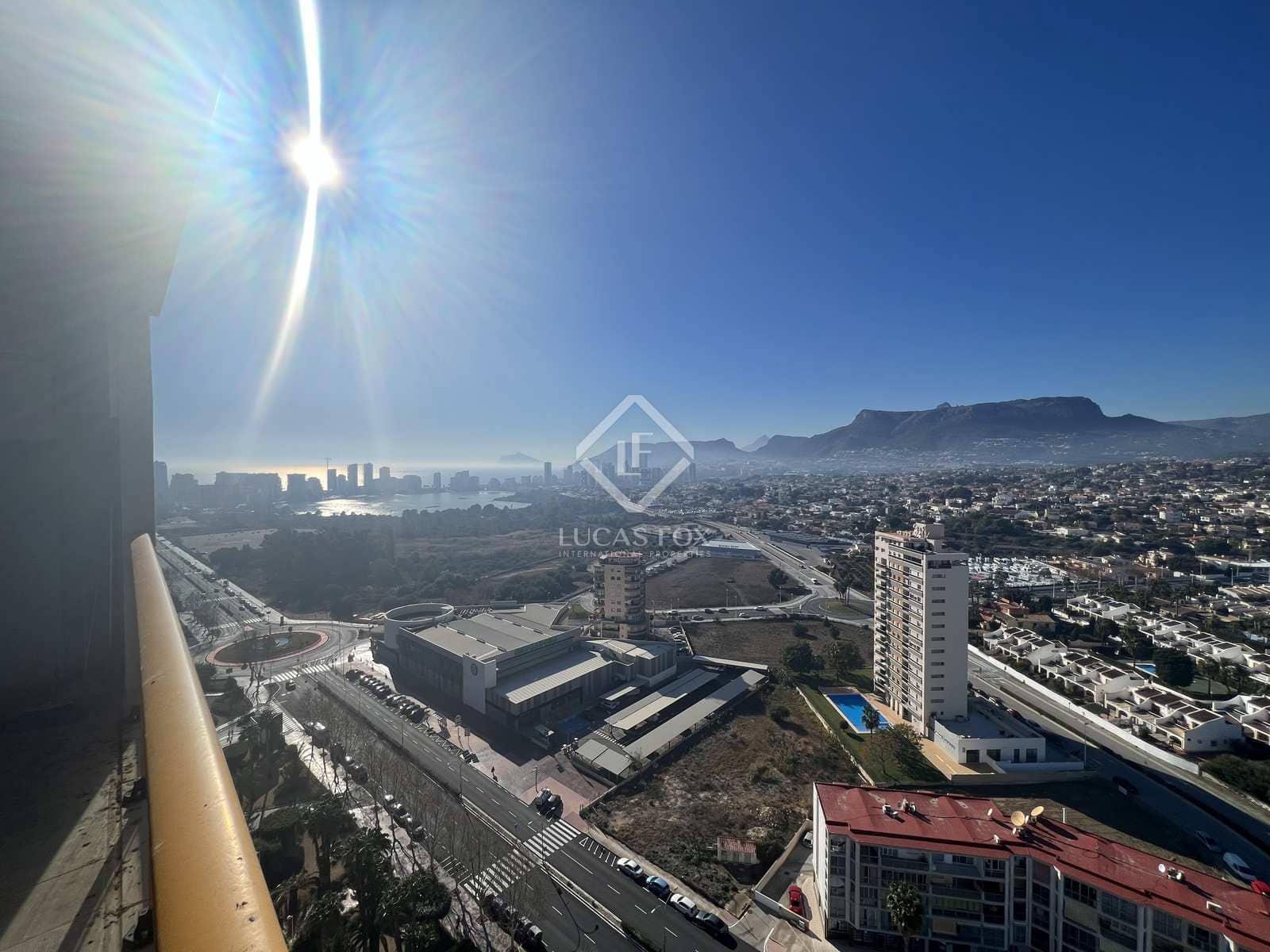 3 chambre Penthouse à vendre à Calpe / Calp avec piscine garage - 799 000 € (Ref: 8052153)