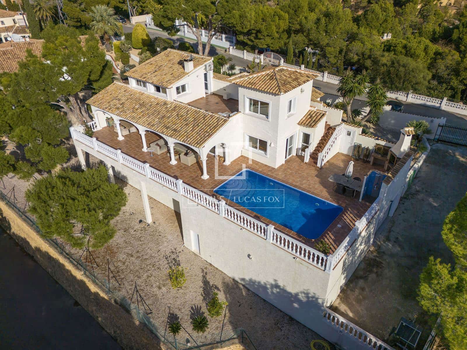 5 quarto Moradia para venda em Altea com piscina garagem - 949 000 € (Ref: 8052154)