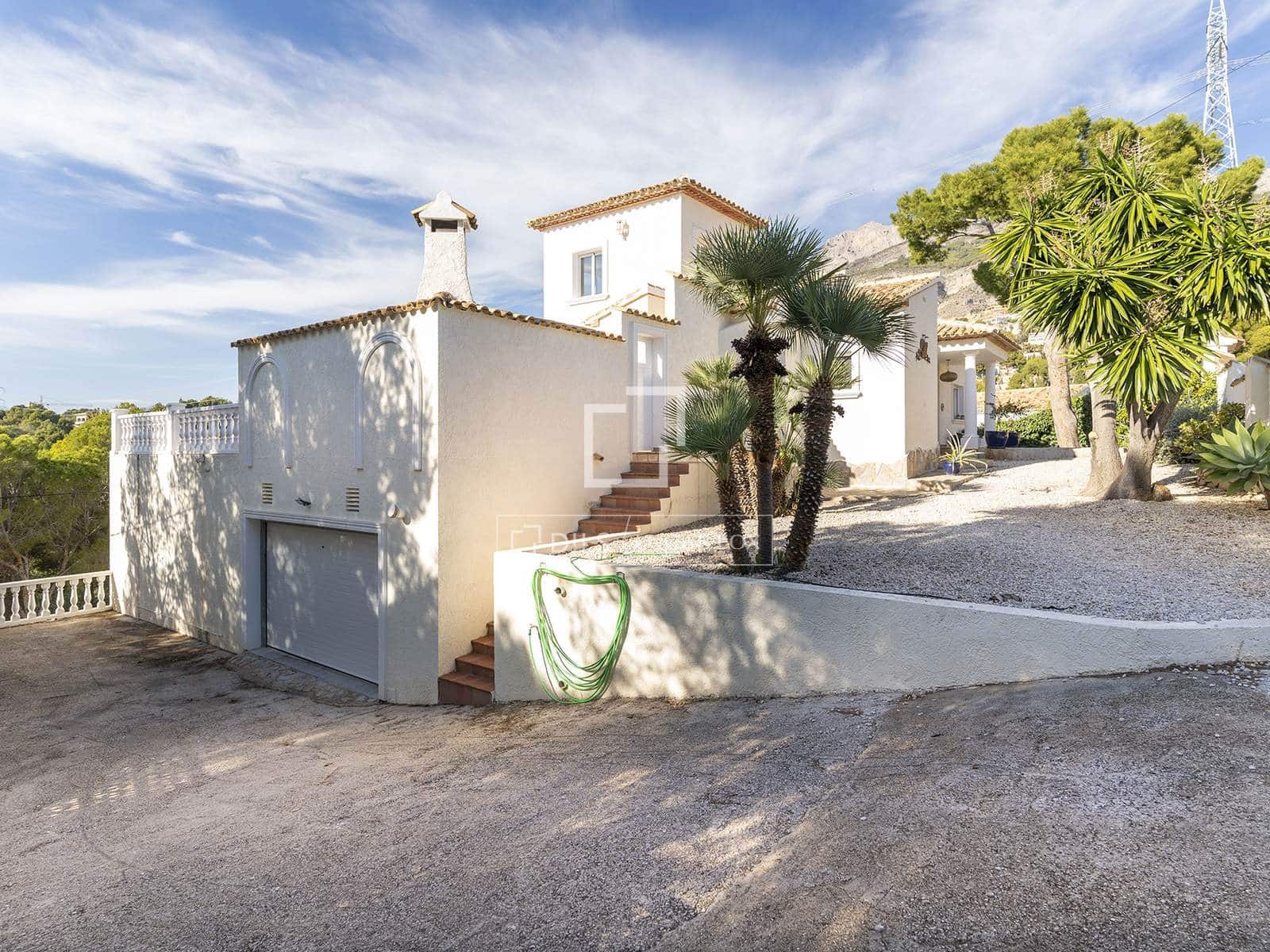 5 quarto Moradia para venda em Altea com piscina garagem - 949 000 € (Ref: 8052154)