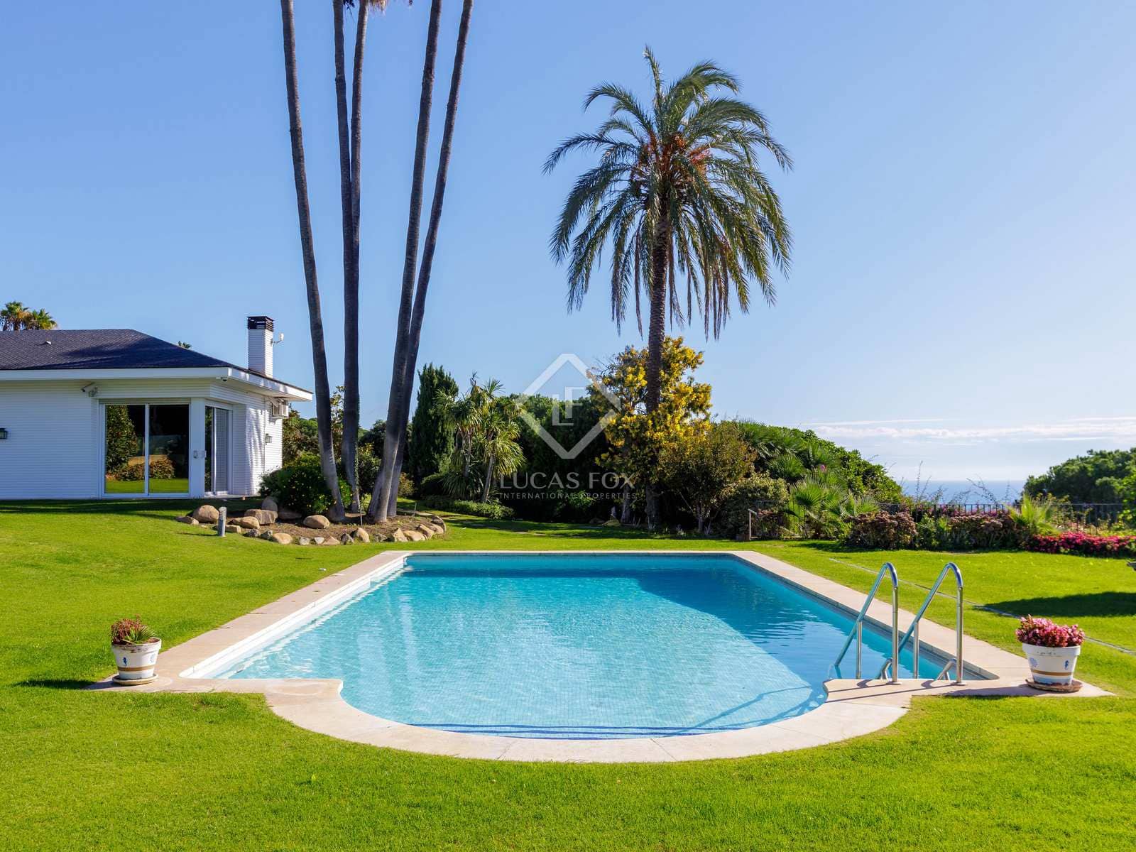 9 chambre Villa/Maison à vendre à Sant Vicenc de Montalt avec piscine garage - 2 500 000 € (Ref: 8052164)