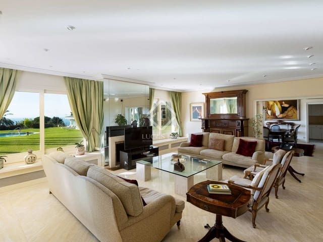 9 soverom Villa til salgs i Sant Vicenç de Montalt med svømmebasseng garasje - € 2 500 000 (Ref: 8052164)