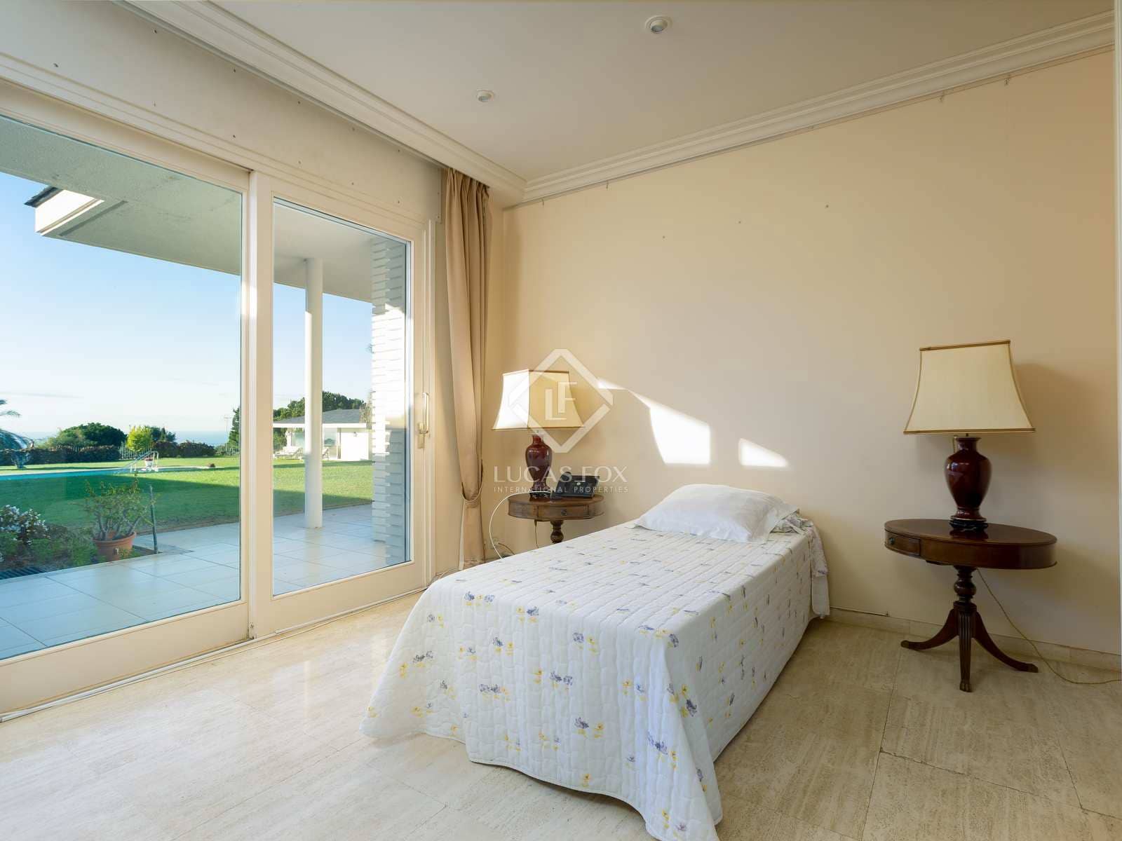 9 chambre Villa/Maison à vendre à Sant Vicenc de Montalt avec piscine garage - 2 500 000 € (Ref: 8052164)