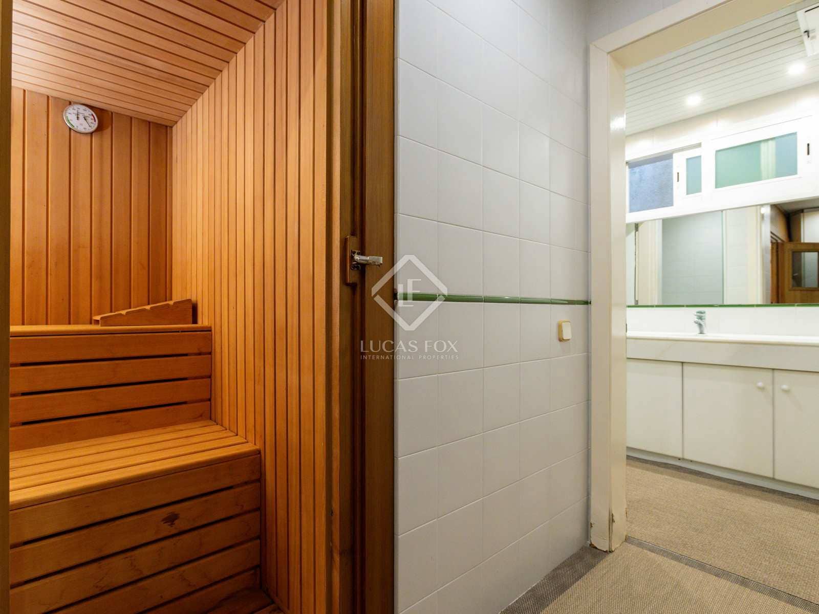 9 chambre Villa/Maison à vendre à Sant Vicenc de Montalt avec piscine garage - 2 500 000 € (Ref: 8052164)